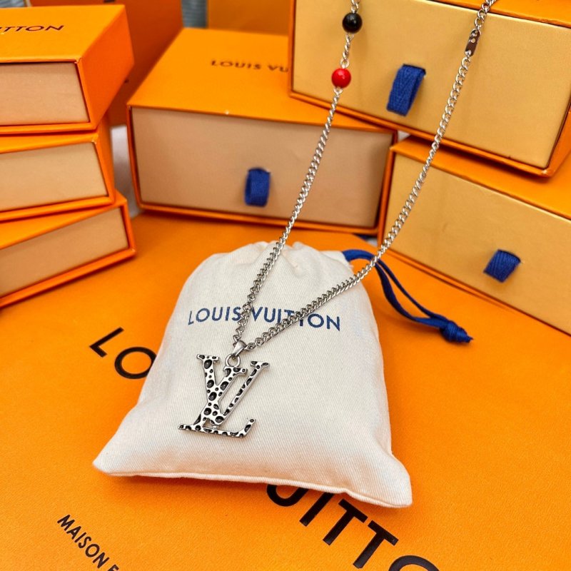 LV Infinity Dots Pendant Necklace Silver