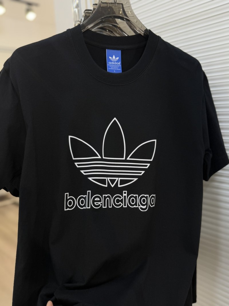 Adidas x Disney Trefoil Short Sleeve T-Shirt White view