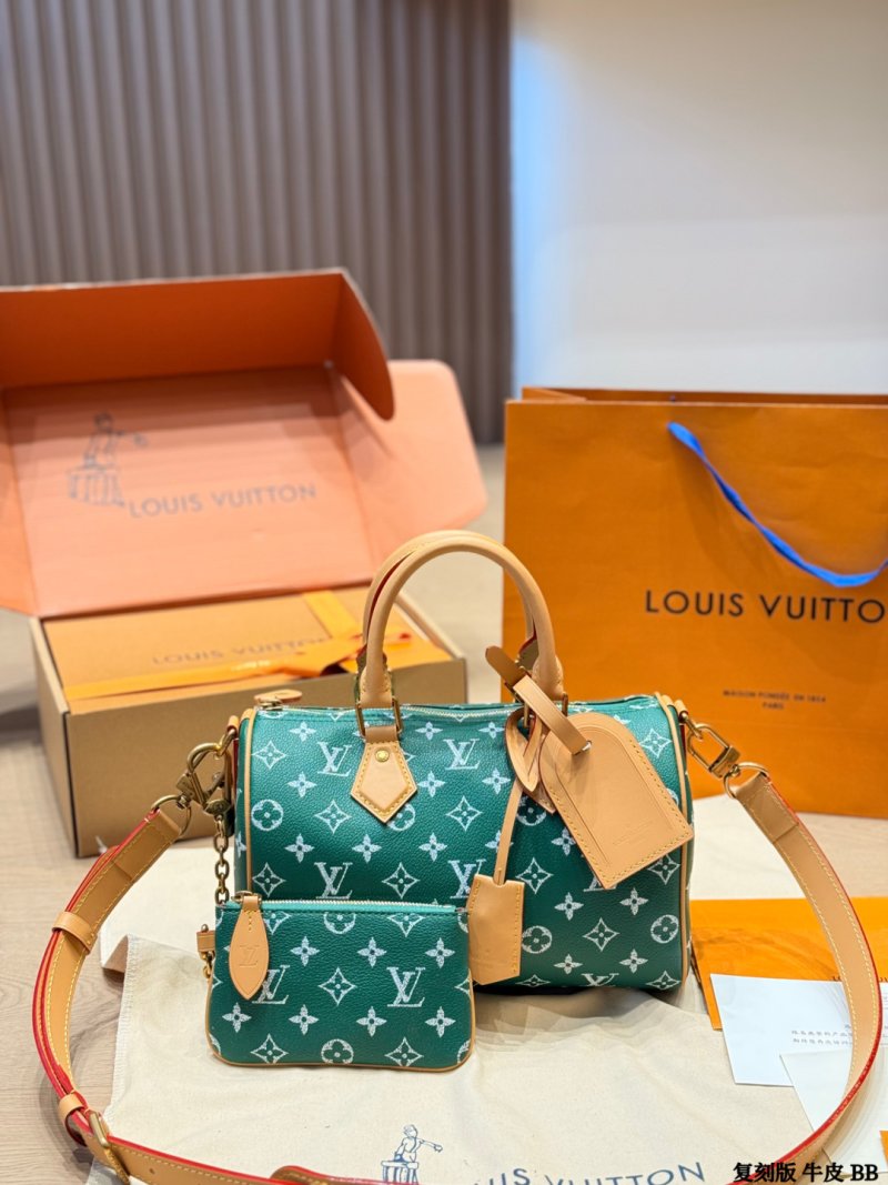Louis Vuitton Speedy P209 Monogram Canvas Handbag - Green