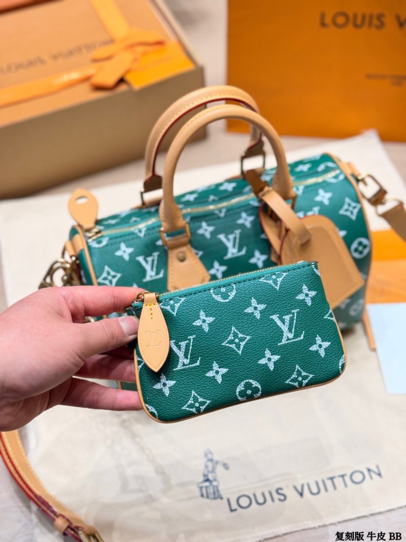 Louis Vuitton Speedy P209 Monogram Canvas Handbag - Green view