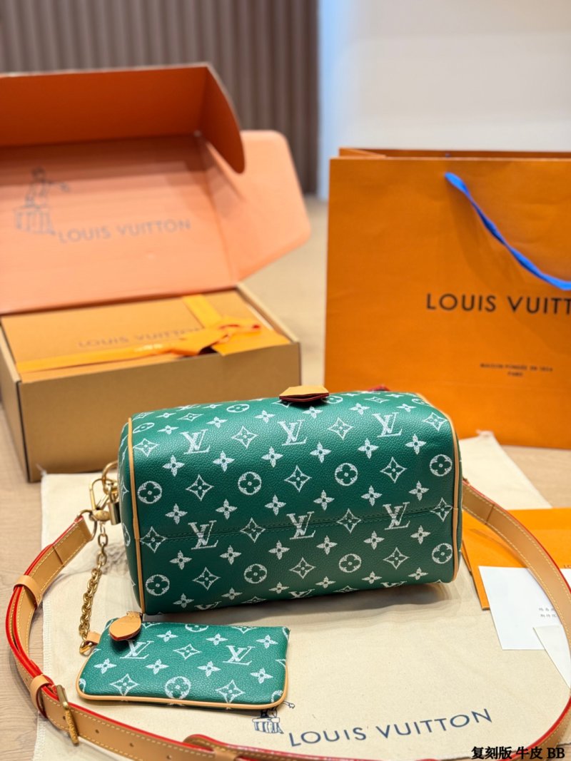 Louis Vuitton Speedy P209 Monogram Canvas Handbag - Green view