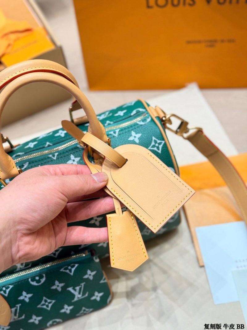 Louis Vuitton Speedy P209 Monogram Canvas Handbag - Green view