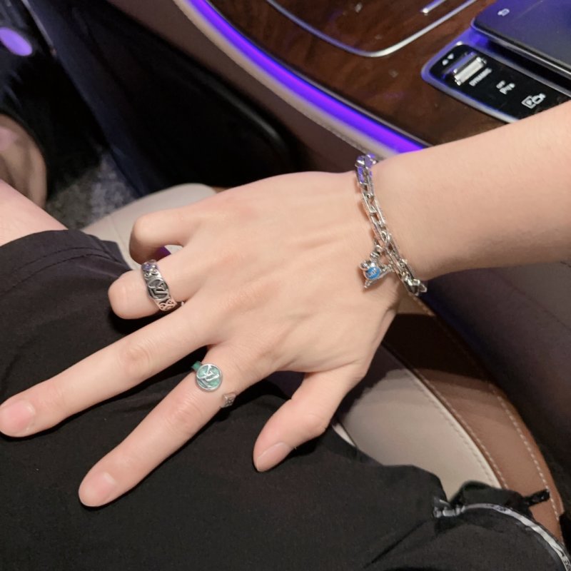 Dior Silver Chain Link Bracelet with Charm view