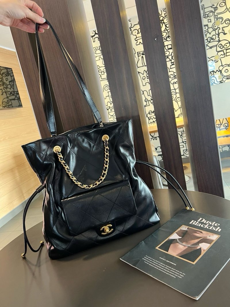 Chanel 25C Black Quilted Tote Bag view