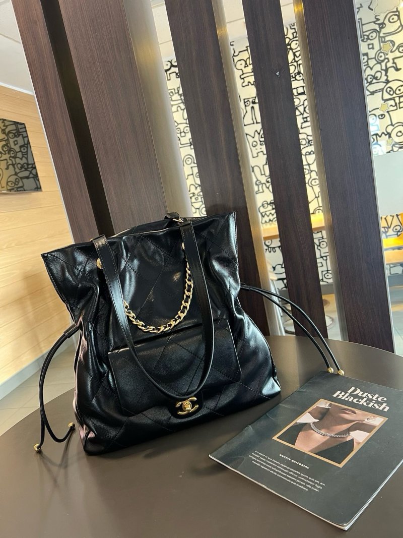 Chanel 25C Black Quilted Tote Bag view