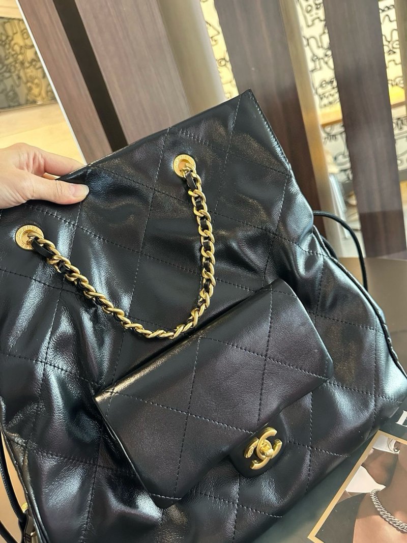 Chanel 25C Black Quilted Tote Bag view