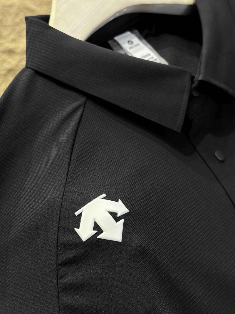 Arc'teryx Seamless Ice-Silk Polo Shirt Black view