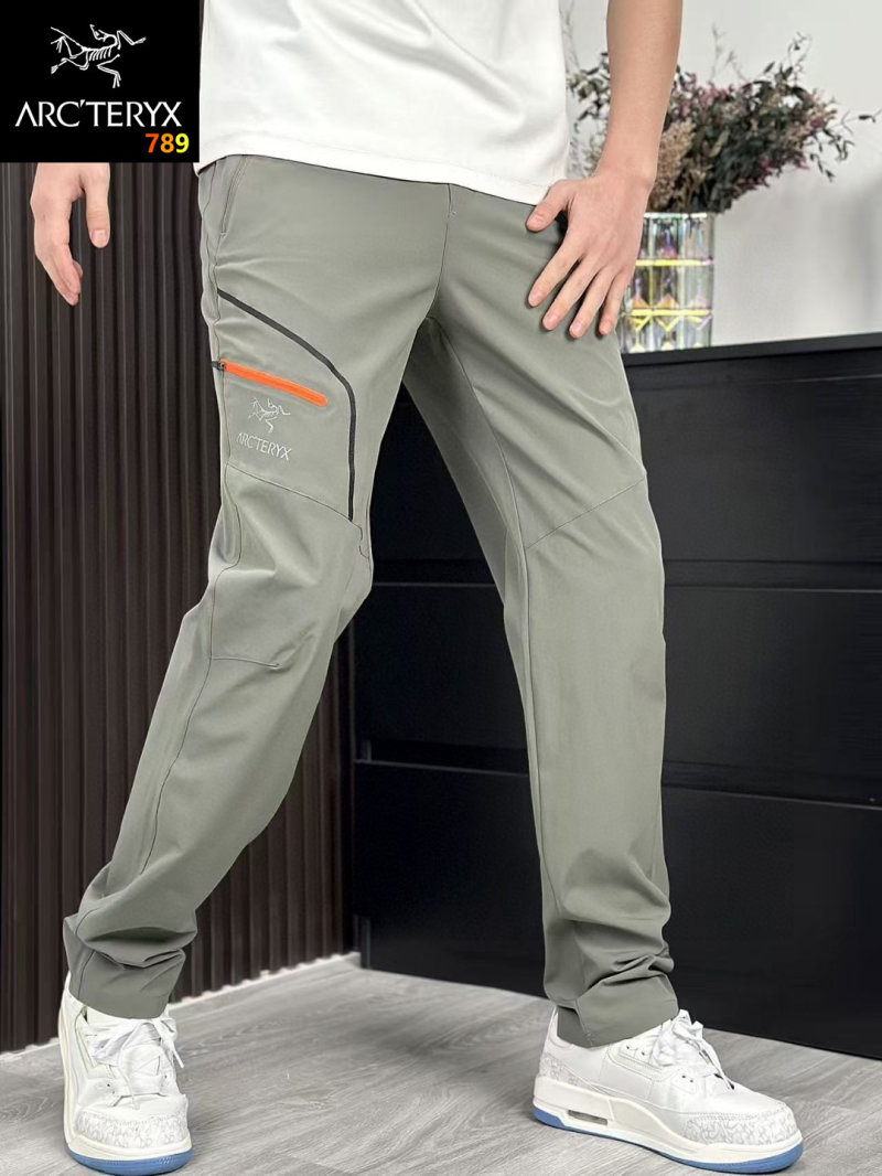 Arc'teryx 1:1 UA Outdoor Quick-Dry Hiking Pants Black view