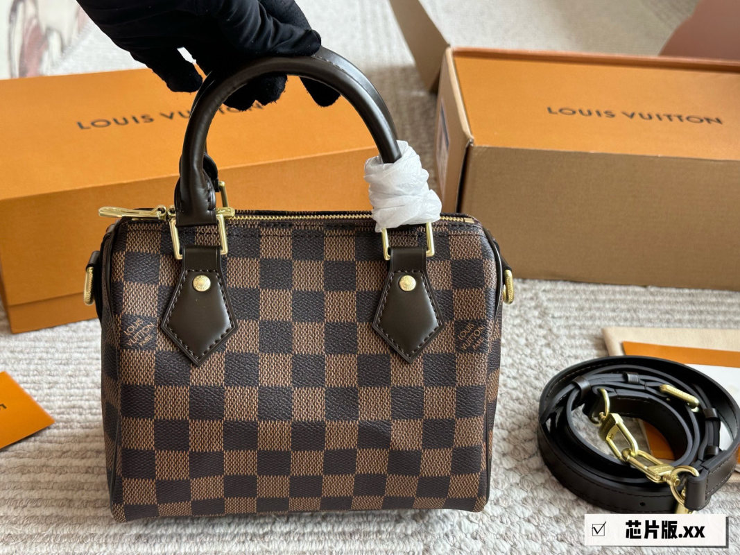 Louis Vuitton Damier Checkerboard Handbag with Adjustable Strap view
