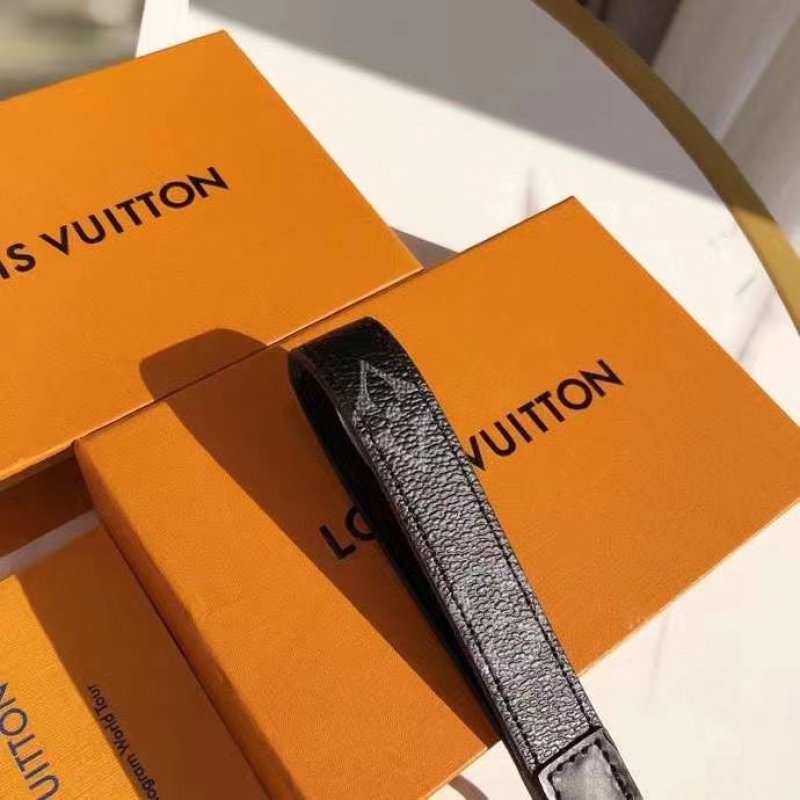 Louis Vuitton Monogram Eclipse Dragone Keychain Black view