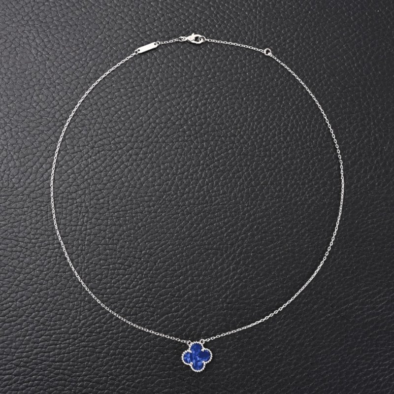 Van Cleef & Arpels Four Leaf Clover Pendant Necklace Blue Silver