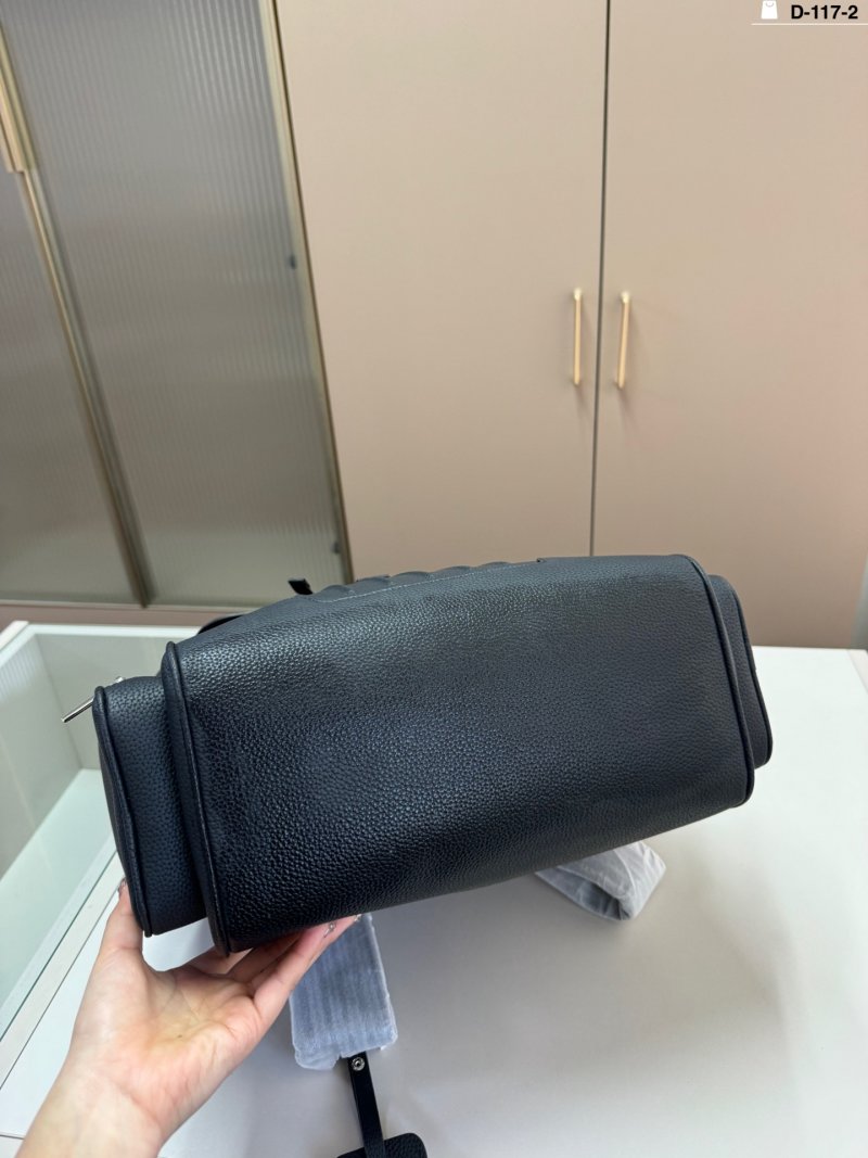Rimowa Black Nylon Backpack 30×40cm view