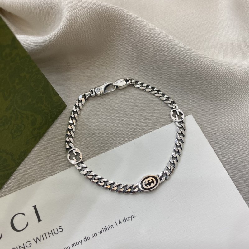 Gucci Double G Silver Chain Link Bracelet view