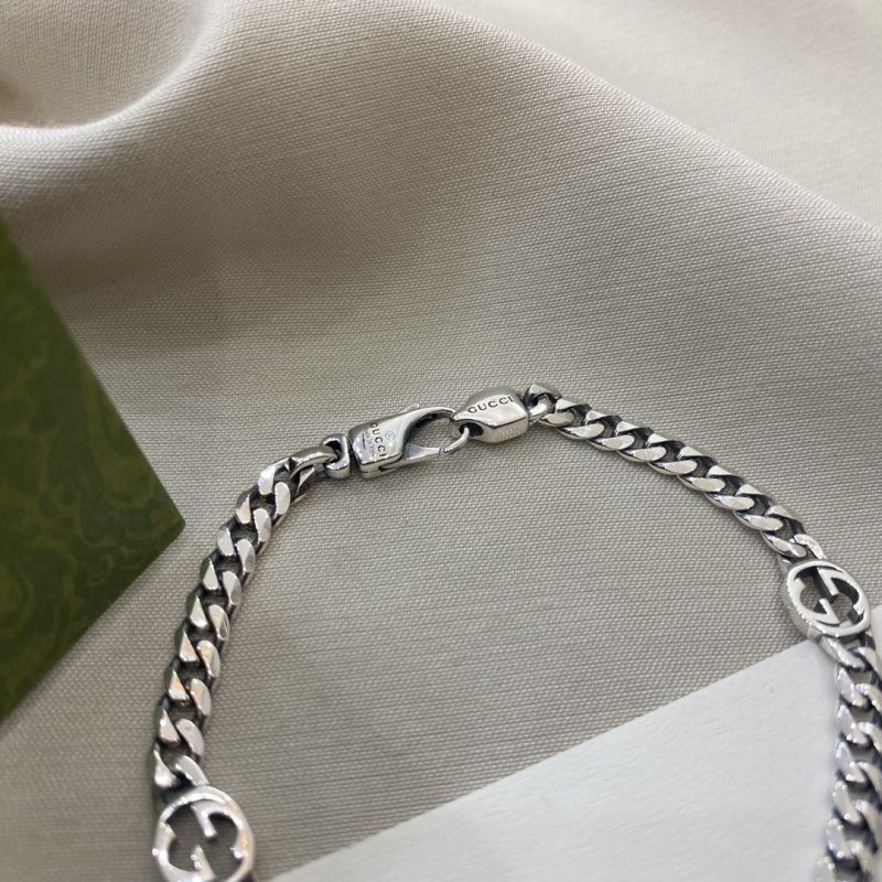 Gucci Double G Silver Chain Link Bracelet view