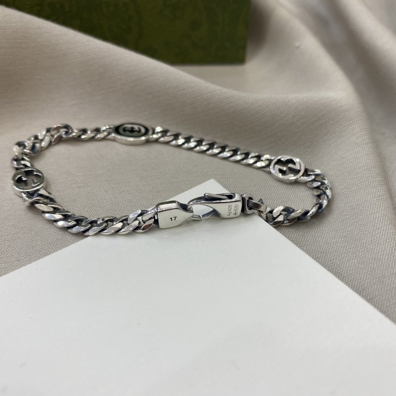 Gucci Double G Silver Chain Link Bracelet view