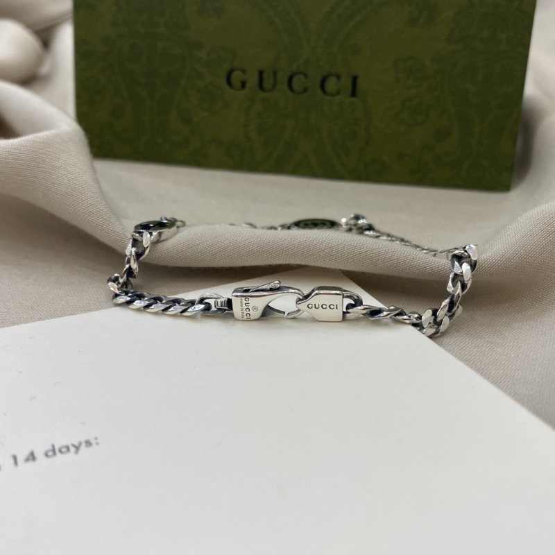 Gucci Double G Silver Chain Link Bracelet view