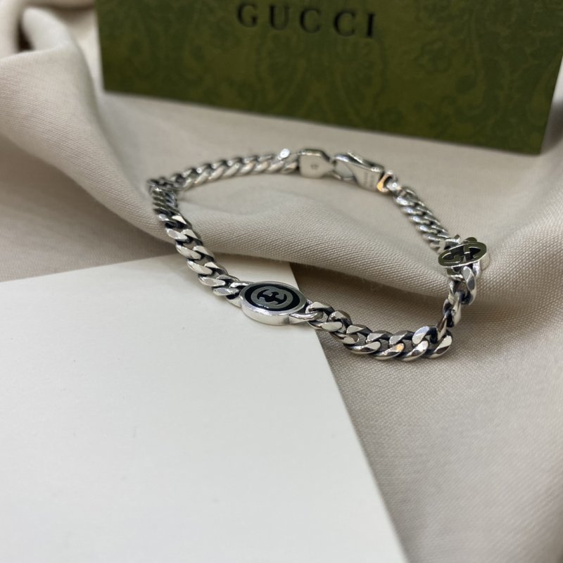 Gucci Double G Silver Chain Link Bracelet view