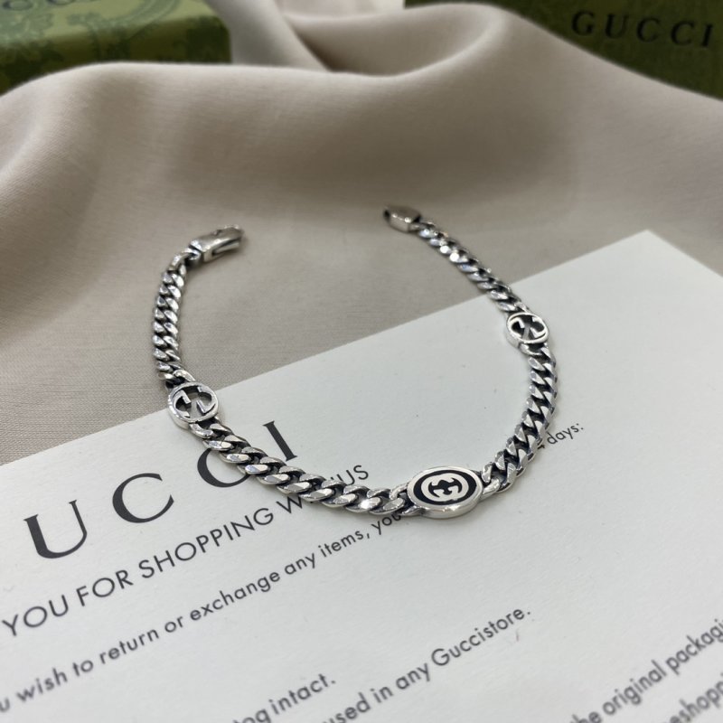 Gucci Double G Silver Chain Link Bracelet view