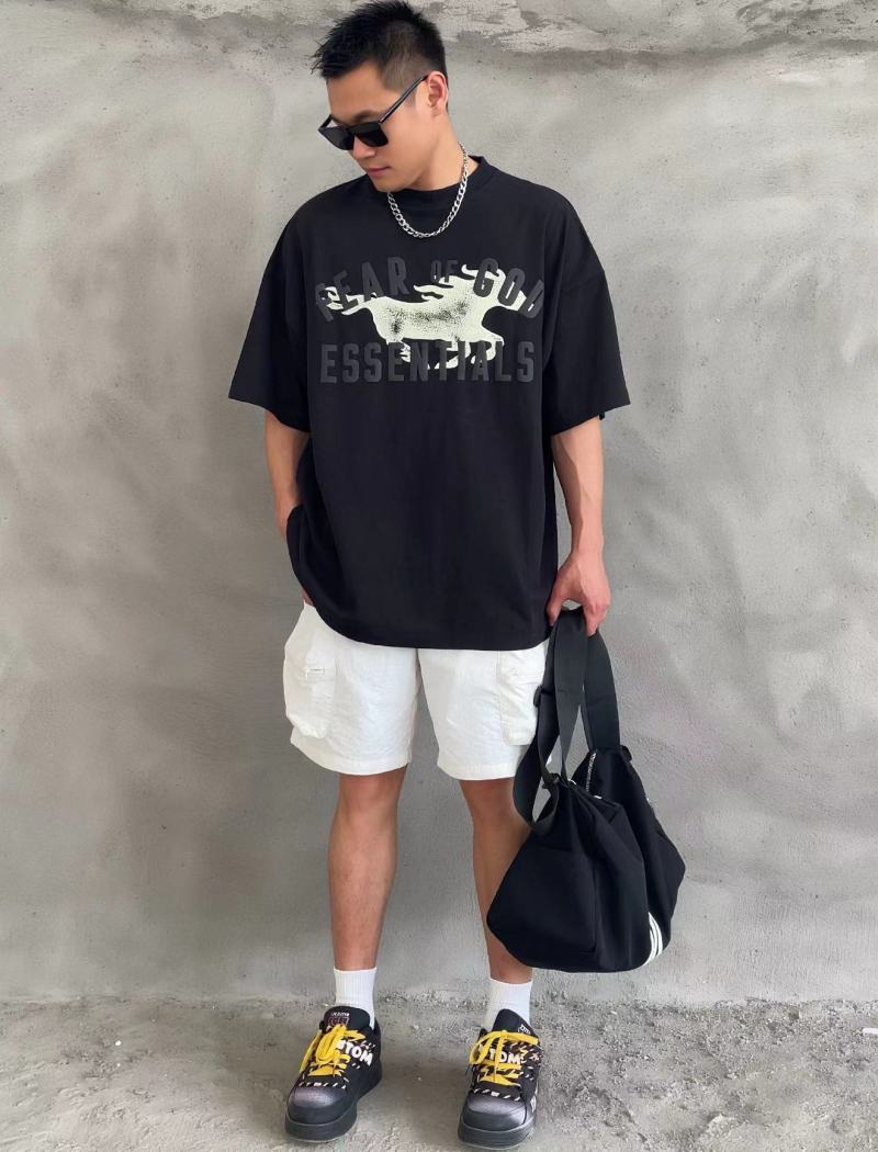 Essentials Fear of God Black Graphic T-Shirt