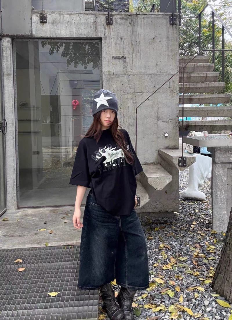 Essentials Fear of God Black Graphic T-Shirt view