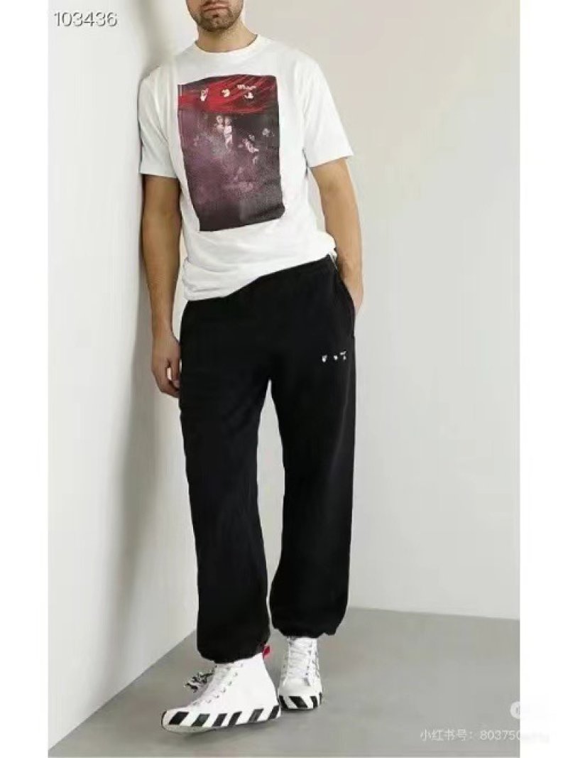 White Graphic Print Short Sleeve T-Shirt with Burgundy Photo Design view