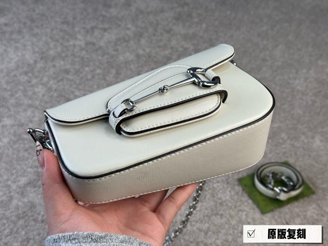 Gucci 1955 Horsebit White Shoulder Bag view