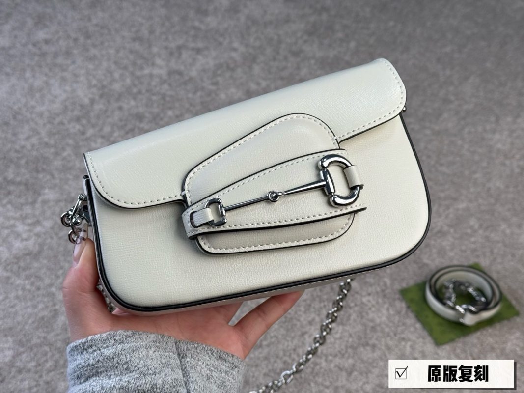 Gucci 1955 Horsebit White Shoulder Bag view