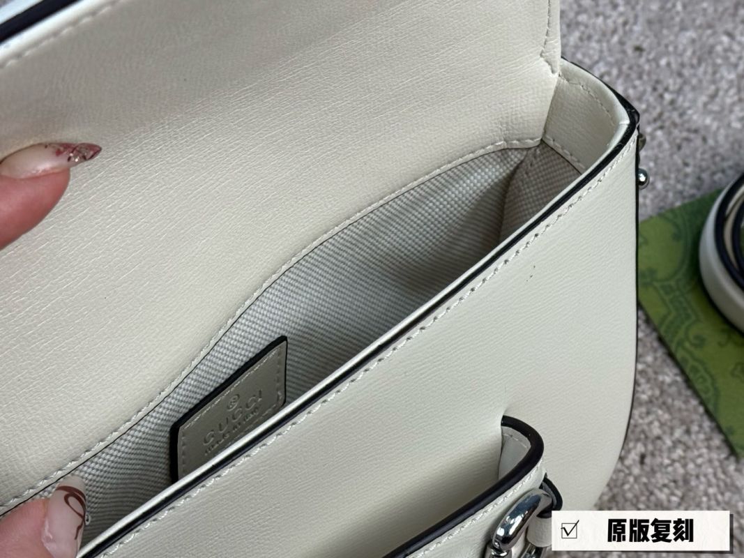 Gucci 1955 Horsebit White Shoulder Bag view