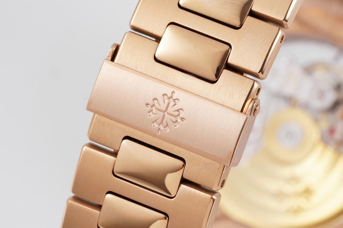 Patek Philippe Nautilus Rose Gold Diamond Bezel Watch view