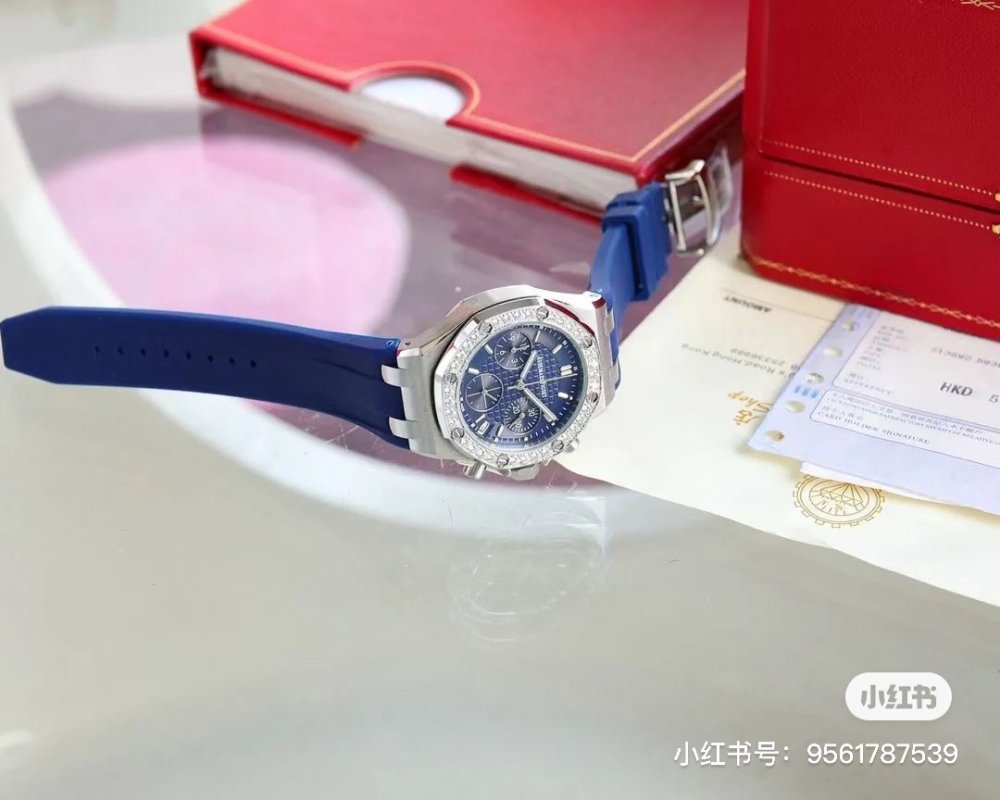Audemars Piguet Royal Oak Chronograph Blue Dial Diamond Bezel view