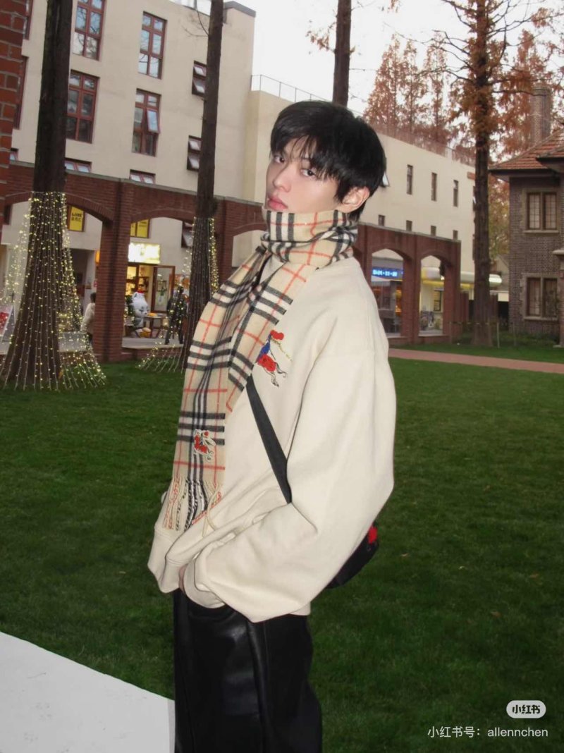 Burberry Cream Embroidered Hoodie with Nova Check Scarf