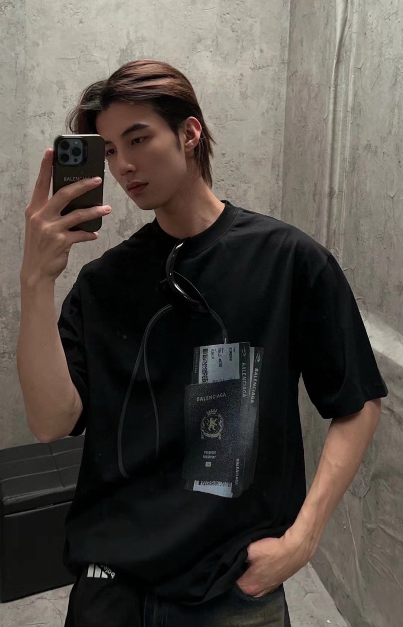 Balenciaga Passport Graphic Black T-Shirt