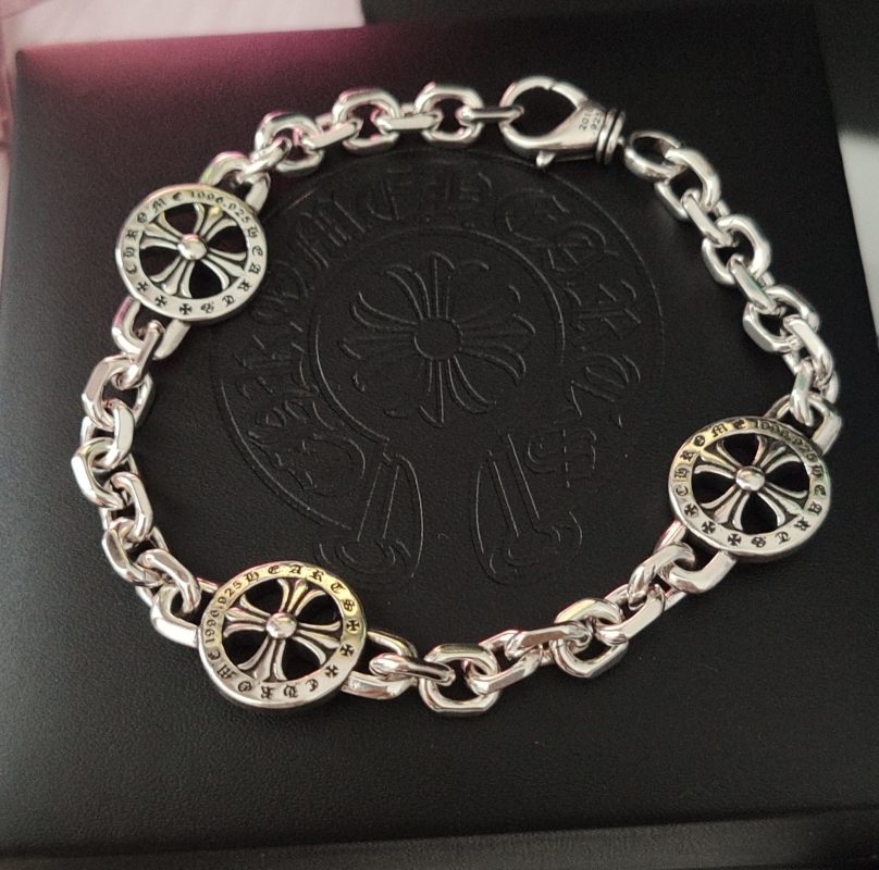 Chrome Hearts Silver Cross Circle Chain Bracelet view
