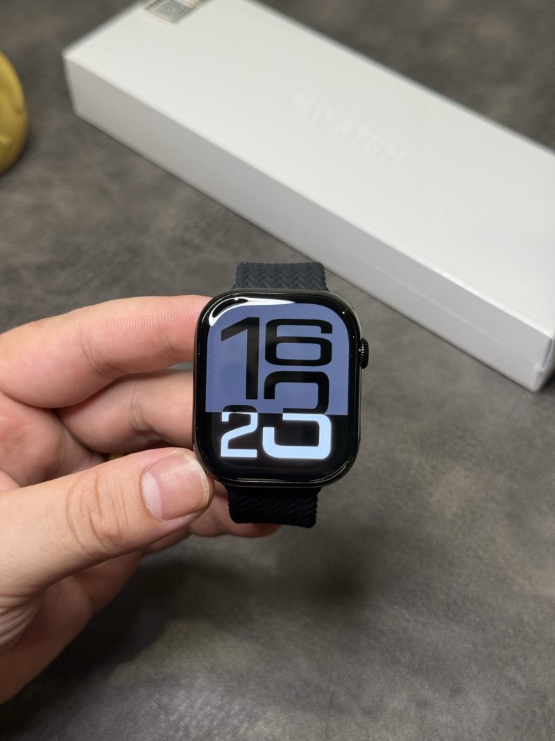 Apple Watch S10 46mm Black Stainless Steel 1:1 Replica view
