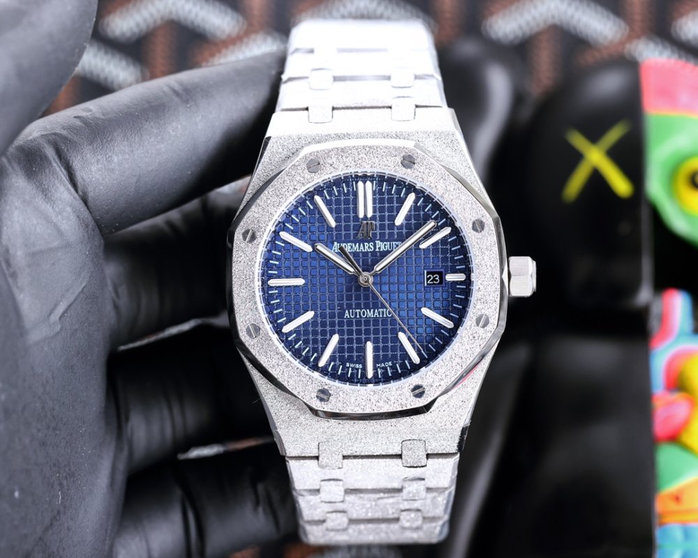 Audemars Piguet Royal Oak 45mm Automatic Steel Watch view