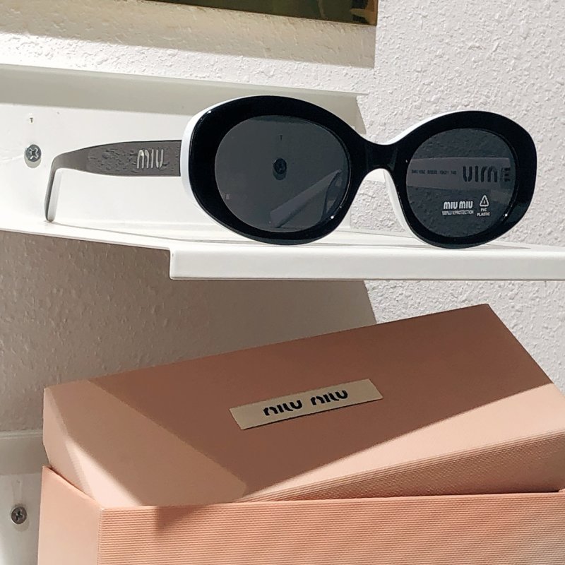 Miu Miu SMU 109Z Tortoiseshell Round Sunglasses view