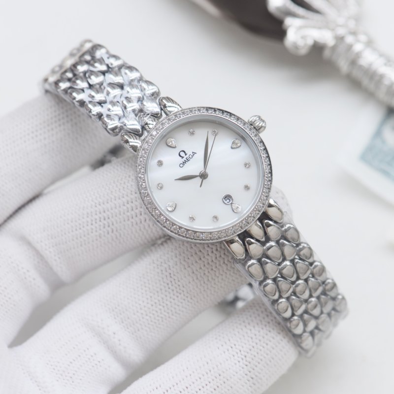 Omega Women's Silver Quartz Watch 28mm view