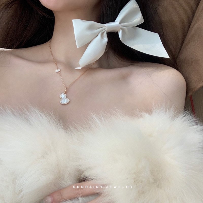 Rose Gold White Mother-of-Pearl Heart Pendant Necklace view
