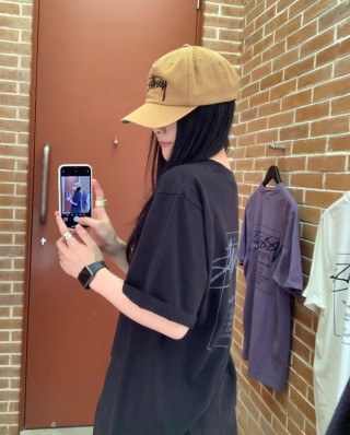 Black Graphic Print Short Sleeve T-Shirt view 3