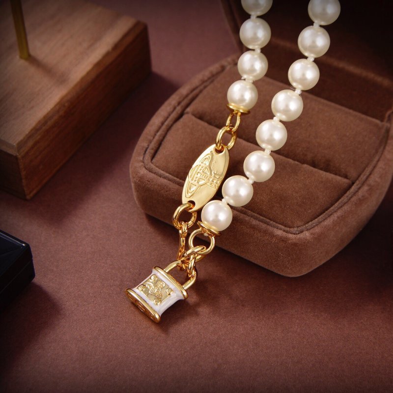 Vivienne Westwood Saturn Pearl Necklace Gold view