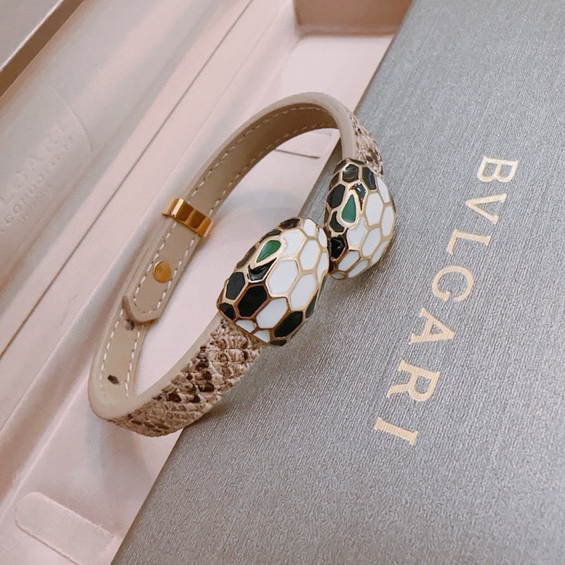 Bvlgari Serpenti Leather Cuff Bracelet - Cream & Gold view