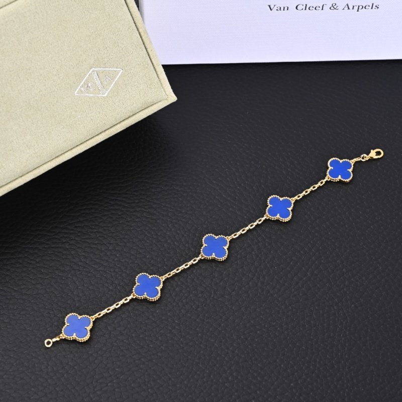 Van Cleef & Arpels Blue Agate Clover Bracelet