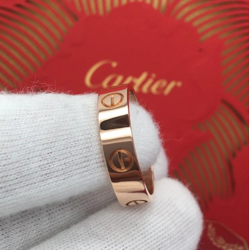 Cartier LOVE Ring Rose Gold view