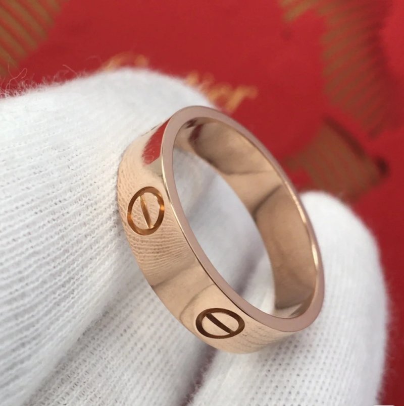 Cartier LOVE Ring Rose Gold view