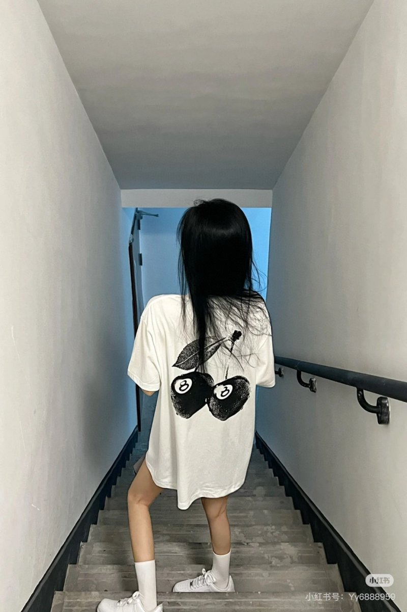 Stüssy Logo Oversized Cream T-Shirt view