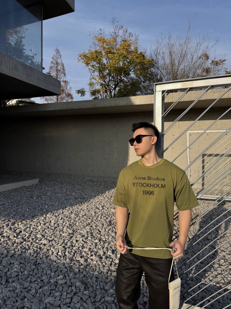 Acne Studios Stockholm 1996 T-Shirt Olive view