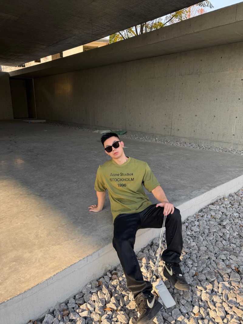 Acne Studios Stockholm 1996 T-Shirt Olive view