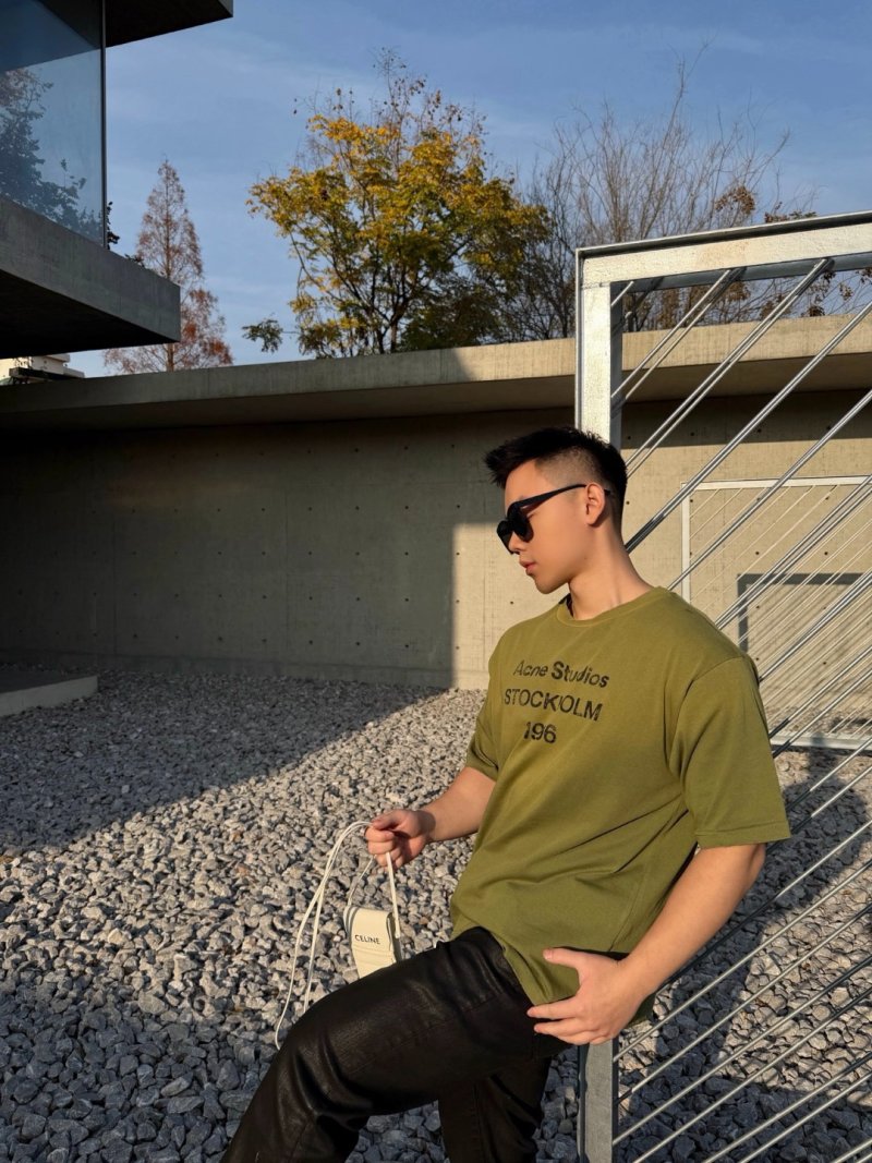 Acne Studios Stockholm 1996 T-Shirt Olive view
