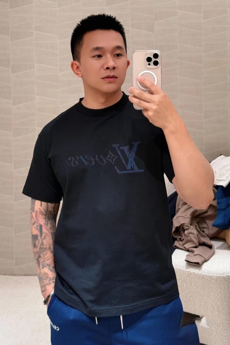 Black Graphic Logo Short Sleeve T-Shirt view