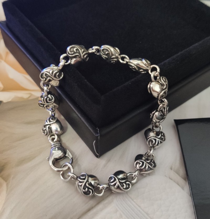 Chrome Hearts Heart Link Silver Bracelet view